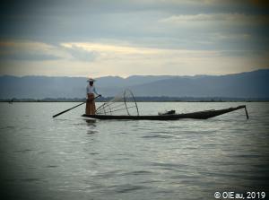 Pêcheur au Myanmar